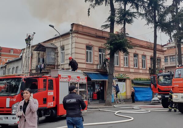 Пожарным удалось предотвратить разрастание пожара и они оперативно локализовали очаг возгорания - Sputnik Грузия
