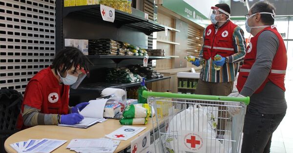 ერთად კორონავირუსის წინააღმდეგ: მარტოხელა მოხუცების დასახმარებლად აქცია აქტიურად გრძელდება ერთად კორონავირუსის წინააღმდეგ: მარტოხელა მოხუცების დასახმარებლად აქცია აქტიურად გრძელდება - Sputnik საქართველო