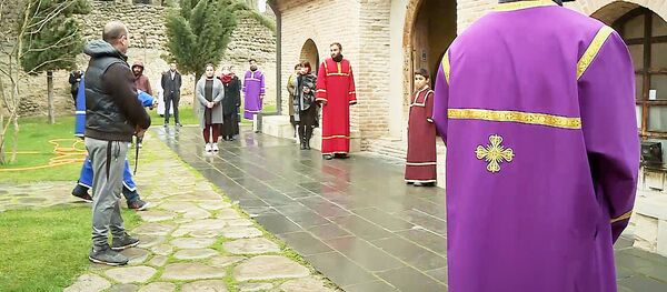 დისტანციის დაცვა ეკლესიაში - Sputnik საქართველო