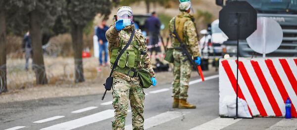 სამხედროები ბლოკპოსტზე მარნეულში - Sputnik საქართველო