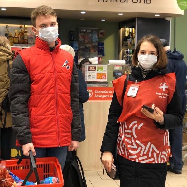Поддельный авиабилет и лжевакцина: как мошенники наживаются на коронавирусе Поддельный авиабилет и лжевакцина: как мошенники наживаются на коронавирусе - Sputnik Грузия