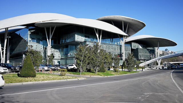 Дом Юстиции в столице Грузии, где расположены также Национальный банк и Министерство энергетики - Sputnik Грузия, 1920, 31.05.2021