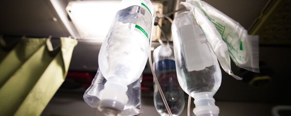 Капельница в палате - Sputnik Грузия