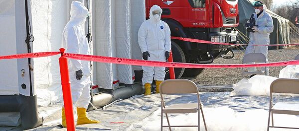 Медики у полевого госпиталя на блокопосту - Sputnik Грузия