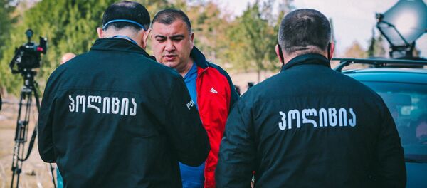 დოკუმენტების შემოწმება მარნეულის ბლოკპოსტზე დოკუმენტების შემოწმება მარნეულის ბლოკპოსტზე - Sputnik საქართველო