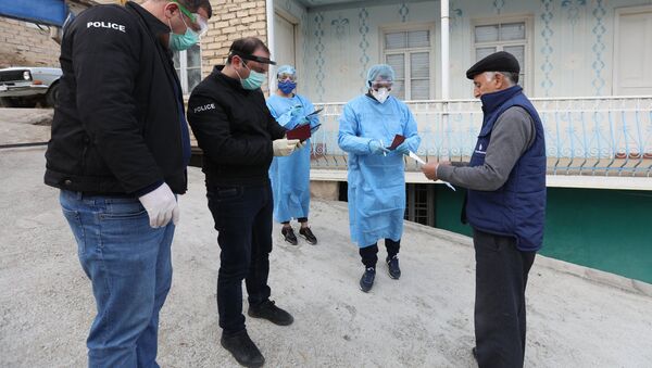 Полиция и медики проводят в регионах проверку населения на температуру и коронавирус - Sputnik Грузия