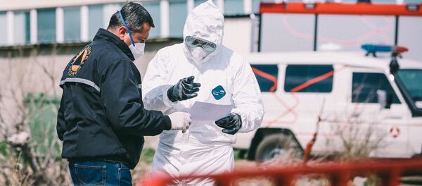 სამხედროები და მედიკოსები ბლოკპოსტზე სამხედროები და მედიკოსები ბლოკპოსტზე - Sputnik საქართველო