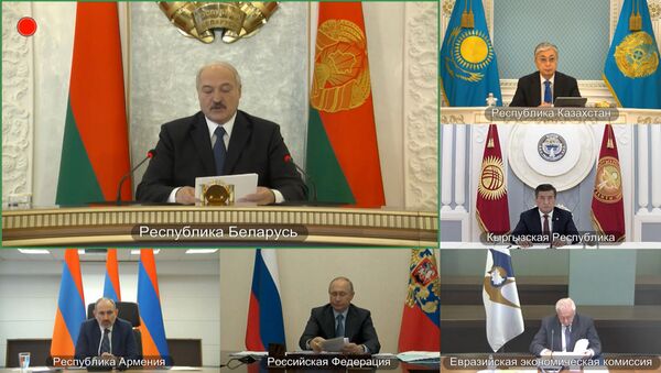Лукашенко предложил перейти из онлайна в офлайн: как прошла видеоконференция ЕАЭС - Sputnik Грузия