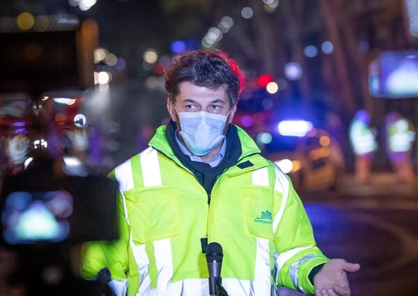 Дезинфекция улиц в городах Грузии продолжается: в Тбилиси вымыли проспект Руставели - Sputnik Грузия