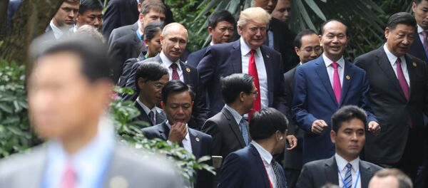 Председатель Китайской Народной Республики Си Цзиньпин, президент Социалистической Республики Вьетнам Чан Дай Куанг, президент США Дональд Трамп. - Sputnik Грузия