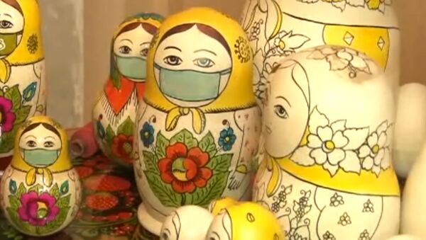 COVIDрёшки - новый тренд года: куклы в масках и коронавирусных узорах - Sputnik Грузия
