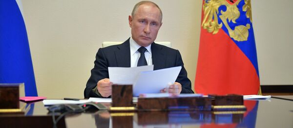 Президент РФ Владимир Путин провел совещание с главами регионов по борьбе с распространением коронавируса в РФ - Sputnik Грузия