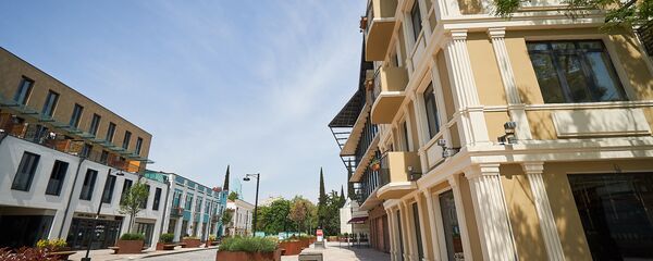 Пустующая площадь Орбелиани в историческом центре города Тбилиси - Sputnik Грузия