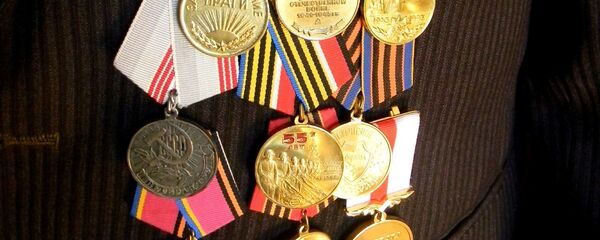 Медали и боевые награды ветерана ВОВ Глеба Острожного - Sputnik Грузия