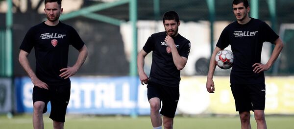 Игроки футбольного клуба Сабуртало - Sputnik Грузия