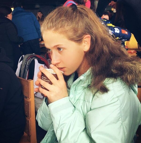 ოზურგეთელი გოგონას ახდენილი ამერიკული ოცნება, ანუ რა ხდება, როცა ბებიამ ინგლისური არ იცის ოზურგეთელი გოგონას ახდენილი ამერიკული ოცნება, ანუ რა ხდება, როცა ბებიამ ინგლისური არ იცის - Sputnik საქართველო