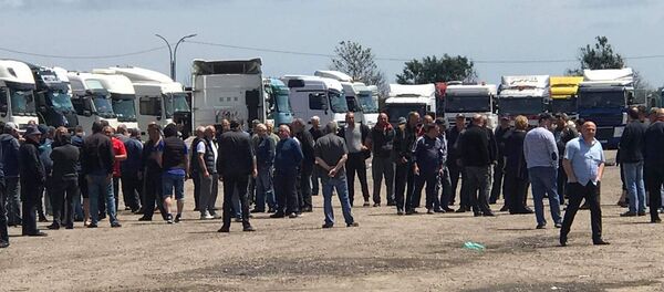 გადამზიდავთა საპროტესტო აქცია ფოთში გადამზიდავთა საპროტესტო აქცია ფოთში - Sputnik Грузия