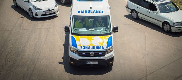 Бригада Скорой медицинской помощи 112 на выезде - Sputnik Грузия