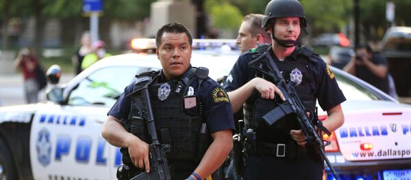 Американская полиция на месте проведения массовых протестов - Sputnik Грузия