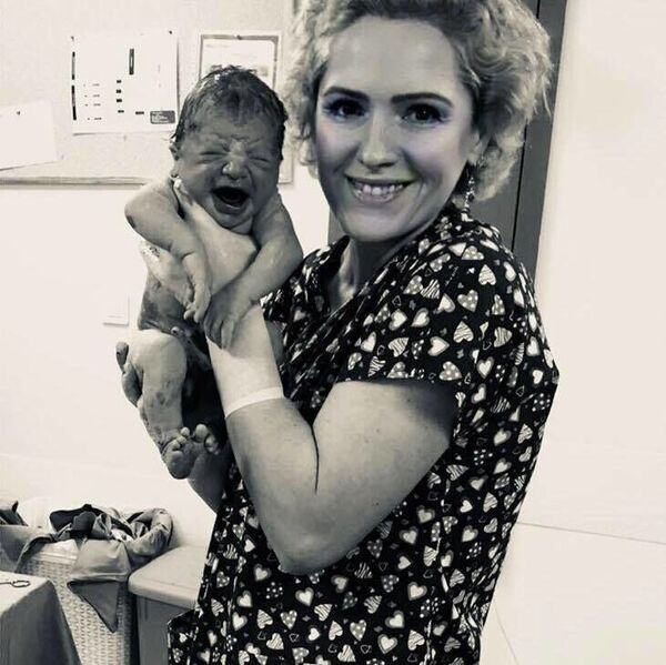 ქართველი ექიმი, რომელიც სტამბულში ქალებს ჰიპნოზით ამშობიარებს ქართველი ექიმი, რომელიც სტამბულში ქალებს ჰიპნოზით ამშობიარებს - Sputnik საქართველო