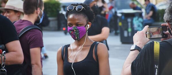 აფროამრიკელი პირბადით - Sputnik საქართველო