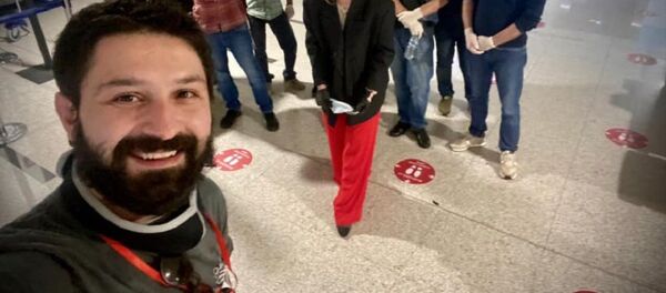 Похищенные пиратами в Нигерии грузинские моряки вернулись на родину - Sputnik Грузия