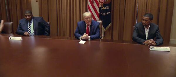 США хотят ужесточить санкции против России - видео - Sputnik Грузия