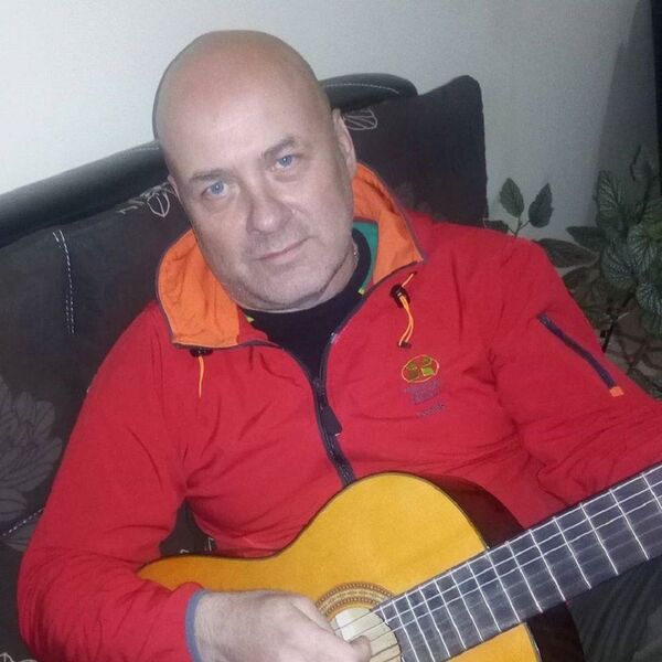 მეამბოხე სნაიპერი-ჟურნალისტი და იმედგაცრუების საწინააღმდეგო ვაქცინა მეამბოხე სნაიპერი-ჟურნალისტი და იმედგაცრუების საწინააღმდეგო ვაქცინა - Sputnik საქართველო