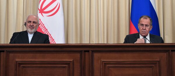 Министр иностранных дел РФ Сергей Лавров (справа) и министр иностранных дел Исламской Республики Иран Мухаммад Джавад Зариф  - Sputnik Грузия