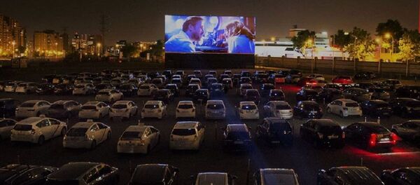 ავტოკინოთეატრი - Sputnik საქართველო