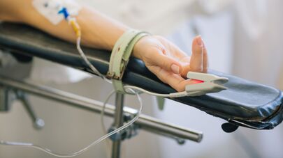 Операция по удалению злокачественной опухоли