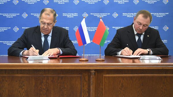 Россия и Беларусь подписали договор о взаимном признании виз - Sputnik Грузия