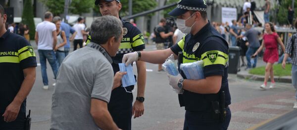 პოლიცია პირბადის ტარების წესს აკონტროლებს პოლიცია პირბადის ტარების წესს აკონტროლებს - Sputnik საქართველო