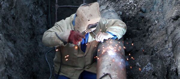 სარემონტო სამუშაოები გაზსადენზე სარემონტო სამუშაოები გაზსადენზე - Sputnik საქართველო