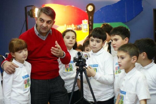 საერთაშორისო კონკურსის „თეთრი ხიდის რაინდები“ საპროექტო იდეა, ანუ ლ'ამპრედუზო მედუზო! საერთაშორისო კონკურსის „თეთრი ხიდის რაინდები“ საპროექტო იდეა, ანუ ლ'ამპრედუზო მედუზო! - Sputnik საქართველო