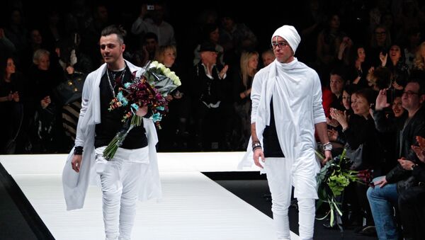 Mercedes-Benz Fashion Week. День первый - Sputnik Грузия