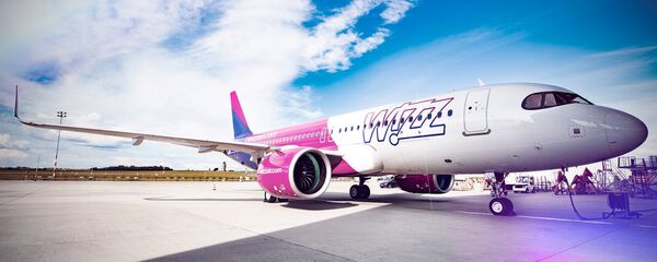 ავიაკომპანია Wizz Air–ის თვითმფრინავი ავიაკომპანია Wizz Air–ის თვითმფრინავი - Sputnik საქართველო