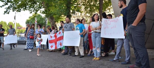 ტურისტული ორგანიზაციების საპროტესტო აქცია ტურისტული ორგანიზაციების საპროტესტო აქცია - Sputnik საქართველო